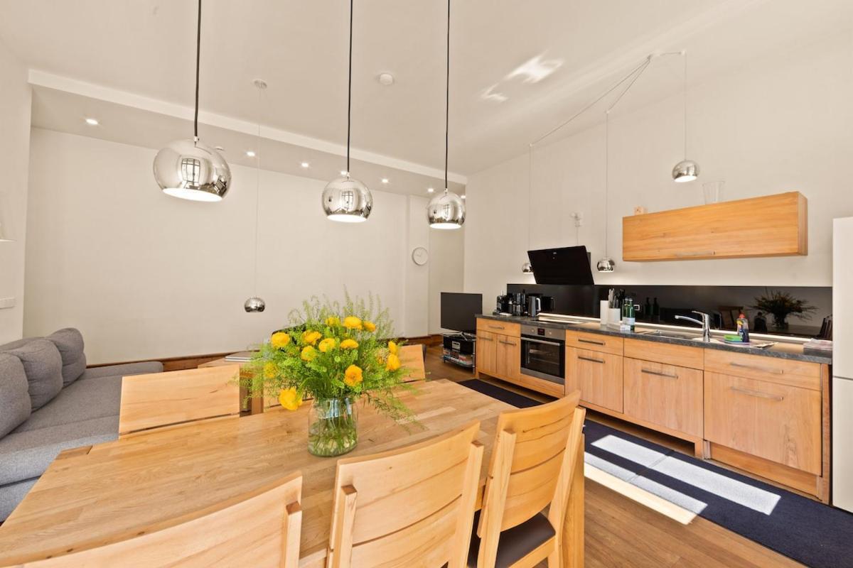 Apta Downtown Monument4rent Near Checkpoint Charlie * Berlijn